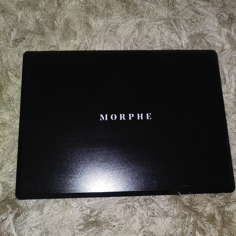 📦 Morphe 350 Nature Glow Pallete